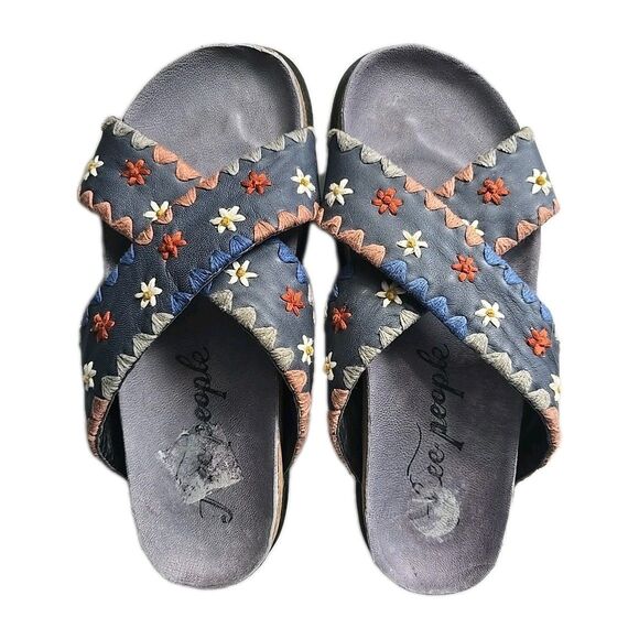 Free People Shoes - Free People Wildflowers Crossband Sandals Embroidered Floral Leather Slide 38.5